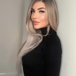 DLDSS-097 Seduce me with your cleavage and gaze. My older sister, who had sex with me every day during my adolescence, is going home today. Tsukimi Iori