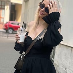 Best 20 beautiful mature women with curly hair - Asahi Nishiyama, Shiho Egami, Rieko Taira, etc.