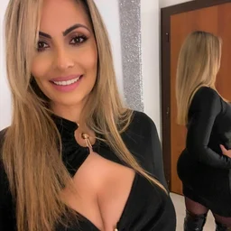 The bitch is so slutty, with all kinds of props and emo clothes, the contrast between the petite body and the big penis is so great 7