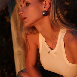 Hot and shocking 6P pink girl!