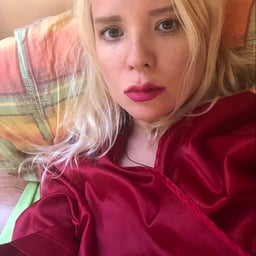 The best long legs, strong-willed, long-legged goddess, the latest private sex photos of fans leaked·