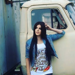 Super close-up candid shots~Having a fierce battle with a sweet outside student girl on the sofa!