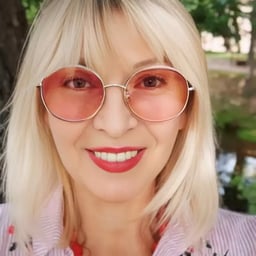 Big cock, small meat, shredded meat, little nurse in uniform with high heels. The sexy nurse in high heels finally got her uniform torn!