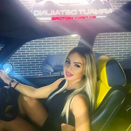 :My ex-girlfriend is very obedient in bed My ex-girlfriend is very obedient in bed