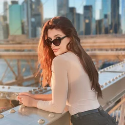 DGCEMD-145 ★Limited distribution! Comes with bonus footage ★Big-breasted beauty living in a garbage mansion 2 Yui Hatano - Surrounded by trash, the perverted big-breasted woman gets her pussy wet! Yui Hatano