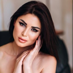 The best goddess with short hair and temperament, with skin as white as snow and a devilish figure, super close to the vagina. Xiao Chen tried his best to persuade her to go without a condom, but to no avail. When the goddess arrived, she rushed to the ne