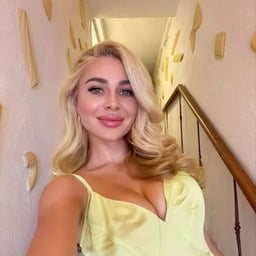 He teases a perverted old man as a slut until morning and exploits his semen! A sweet sadistic beautiful girl.