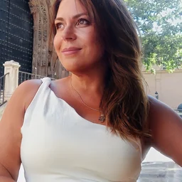 10 points for a slutty slut! A passionate battle with a man wearing a hood! Take out the big cock and suck it hard 1...