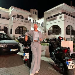 :MIAA-917-C Celebrity wife imprisoned in a garbage house keeps being made to cum with an aphrodisiac and has a sweaty squirting orgasm that makes her slender waist and beautiful ass wriggle MIAA-917-C Celebrity wife imprisoned in a garbage house keeps being made to cum with an aphrodisiac and has a sweaty squirting orgasm that makes her slender waist and beautiful ass wriggle