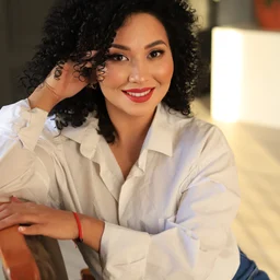 172CM long-legged beauty from college is having a forced date with a middle-aged man in a hotel