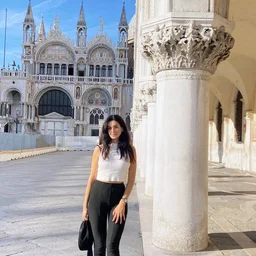 Photographers like different angles