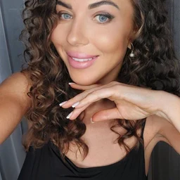 GONE074 is back with even more eroticism! Beautiful model erotic black sister whose uterus wants sperm