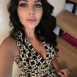 A 19-year-old young girl, a cute little loli, with cute pink dots. She puts on JK fishnet stockings, which is so tempting and exciting 2.