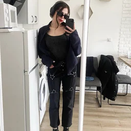 :A secret sexual relationship with a co-worker is a violent physical encounter. A secret sexual relationship with a co-worker is a violent physical encounter.