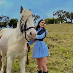 :Beauty late night live broadcast Beauty late night live broadcast