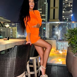 Lie charges to unlock all kinds of sex selfies, which are famous for fierce and fierce battles and can be completed without water (3).