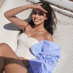 Brother Paigu bangs a beautiful girl in a black butt-covering long dress on the hotel sofa