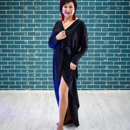 Over-the-knee socks, student Xiaomeng was stunned by the addition of water and played with her