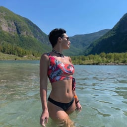 [Woman having sex at work] My junior who works in the same department is my sex friend. She's a cute woman who gets spoiled while I'm at work. This is actually this.