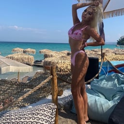 [Chinese] SONE393 I, a married man, was forced to have sexual relations with a young, talented and beautiful subordinate, and I was staying at a hotel on a business trip.