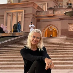 Mature Man Angelo Godshack Raises His Naughty Stepdaughter