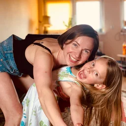 The 19-year-old beauty is so happy.