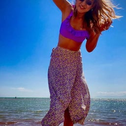 The powerful and beautiful lady was fucked and fucked by a masturbation stick and was trained by her master!