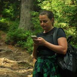 MIDV905 A big-breasted office lady who is commuting to work on a train is corralled, and she hates being molested by a group, so she rubs her big boobs and seizes her movements.